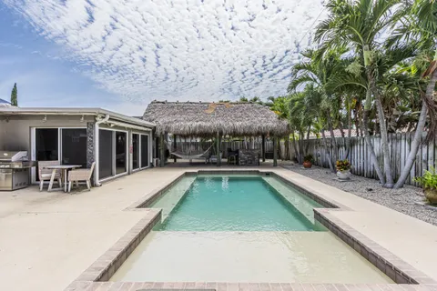 $789,999 | 2770 Northeast 53rd Street, Lighthouse Point, FL 33064