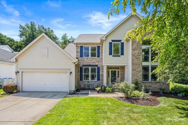 $560,000 | 3825 Deville Lane, St. Charles, IL 60175