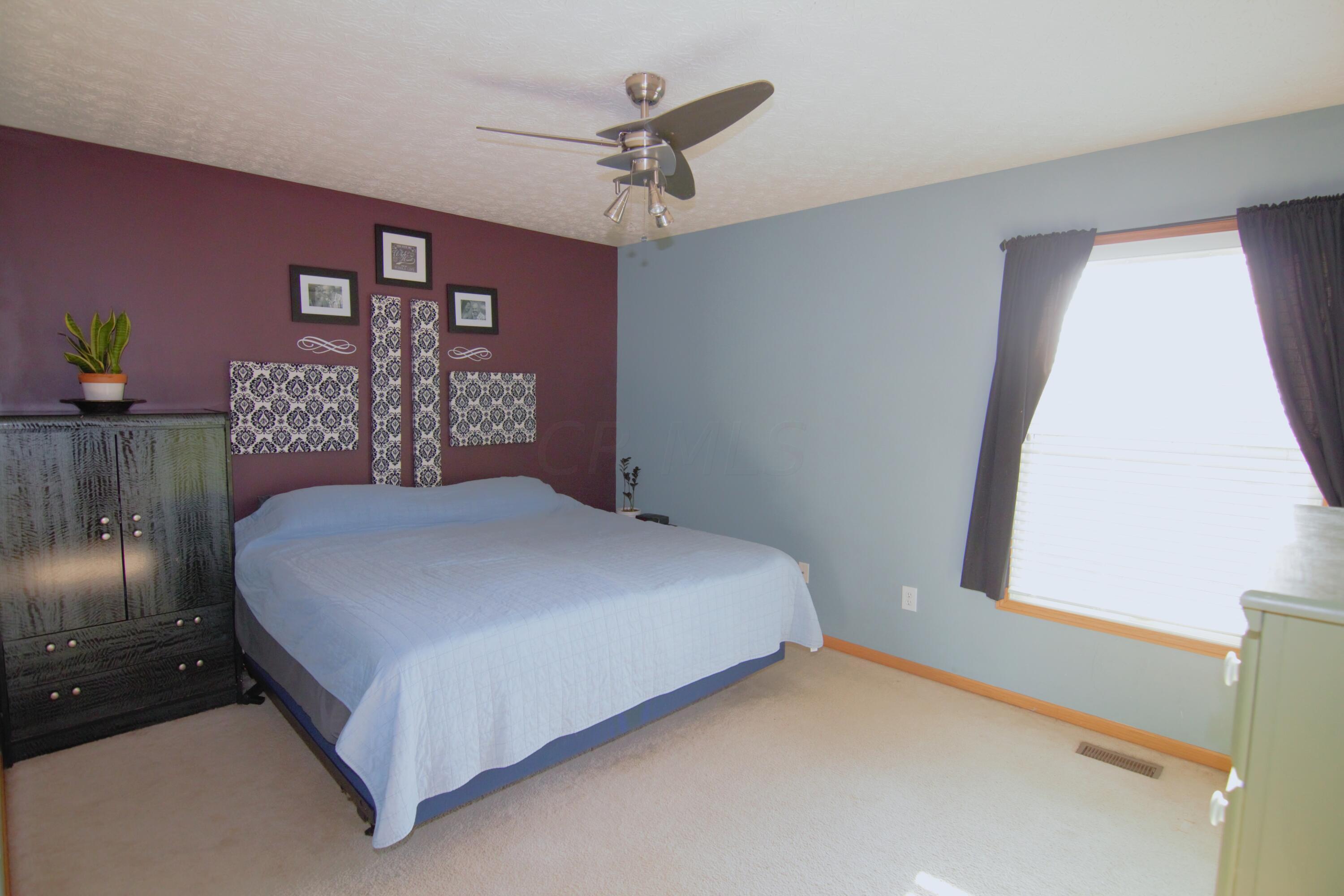 4571 Nickerson Road Columbus, OH 43228 - Photo 22 of 37 Owners suite