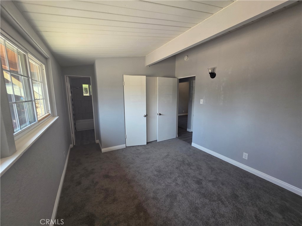 5801 Walter Street Riverside, CA 92504 - Photo 17 of 33 MAIN BEDROOM