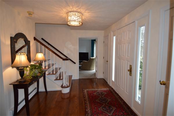 7 Walnut Hill Road Millis, MA 02054 - Photo 2 of 30 Gallery Image 2