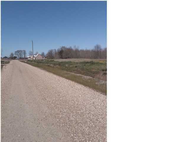 136 La Rue Des Renards Road Carencro, LA 70520 - Photo 2 of 3 Gallery Image 2