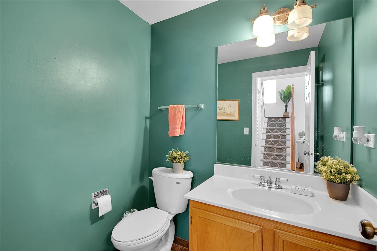 2616 Idaho Road Naperville, IL 60564 - Photo 8 of 30