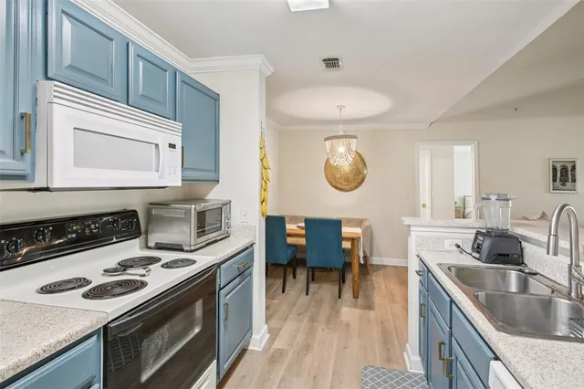 $205,000 | 18443 Bridle Club Drive, Unit 18443, Tampa, FL 33647