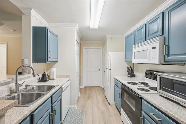 $205,000 | 18443 Bridle Club Drive, Unit 18443, Tampa, FL 33647