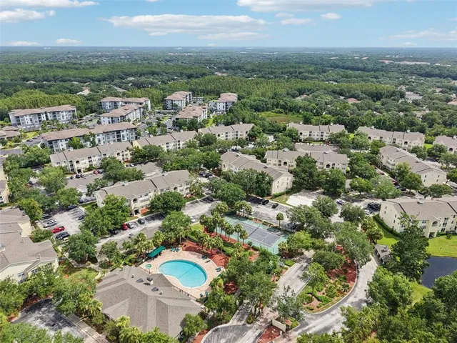 $205,000 | 18443 Bridle Club Drive, Unit 18443, Tampa, FL 33647