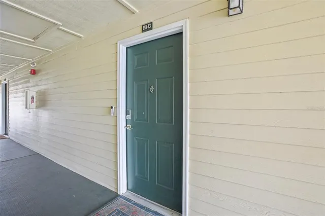 $205,000 | 18443 Bridle Club Drive, Unit 18443, Tampa, FL 33647