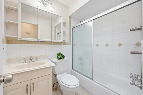 $3,230 | 5681 Tulip Avenue, Orlando, FL 32839