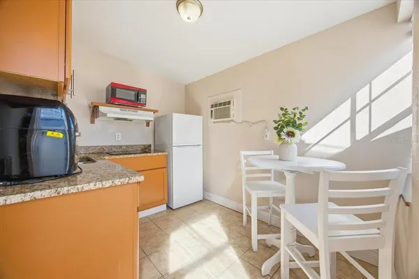 $3,230 | 5681 Tulip Avenue, Orlando, FL 32839