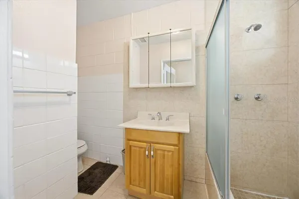 $3,230 | 5681 Tulip Avenue, Orlando, FL 32839