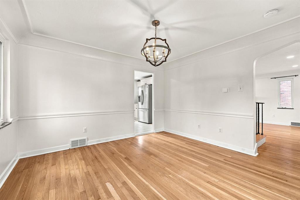 417 Bower Hill Road Pittsburgh, PA 15228 - Photo 9 of 38 Gallery Image 9
