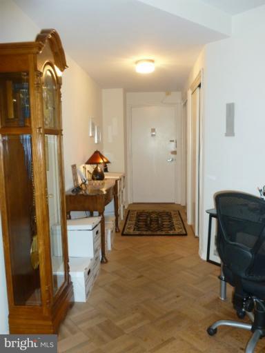4740 Connecticut Avenue Northwest, Unit 202 Washington, DC 20008 - Photo 2 of 14 Interior (General)