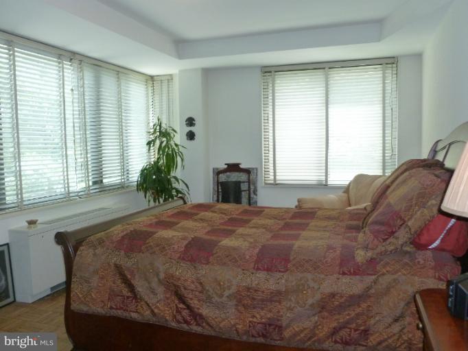 4740 Connecticut Avenue Northwest, Unit 202 Washington, DC 20008 - Photo 8 of 14 Bedroom