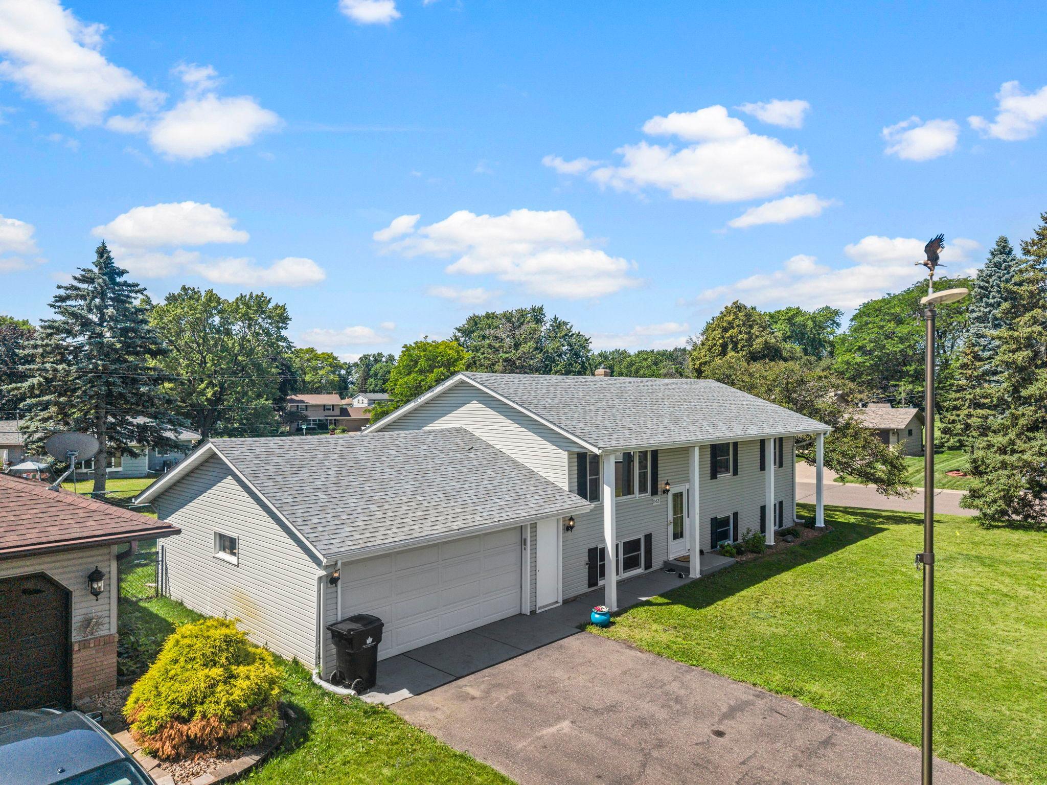 2162 Maple Lane East Maplewood, MN 55109 - Photo 36 of 50