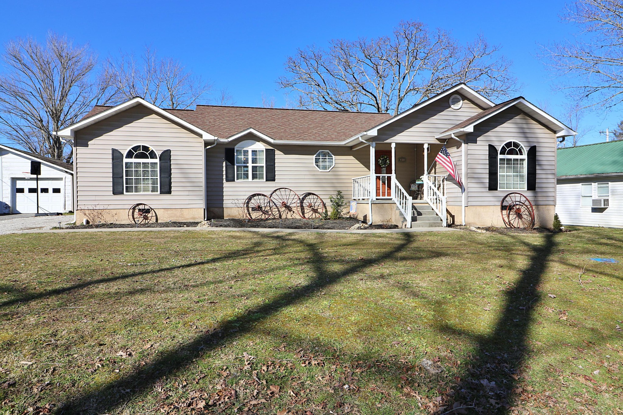 299 Lafayette Street Oneida, TN 37841 - Photo 1 of 26 Gallery Image 1