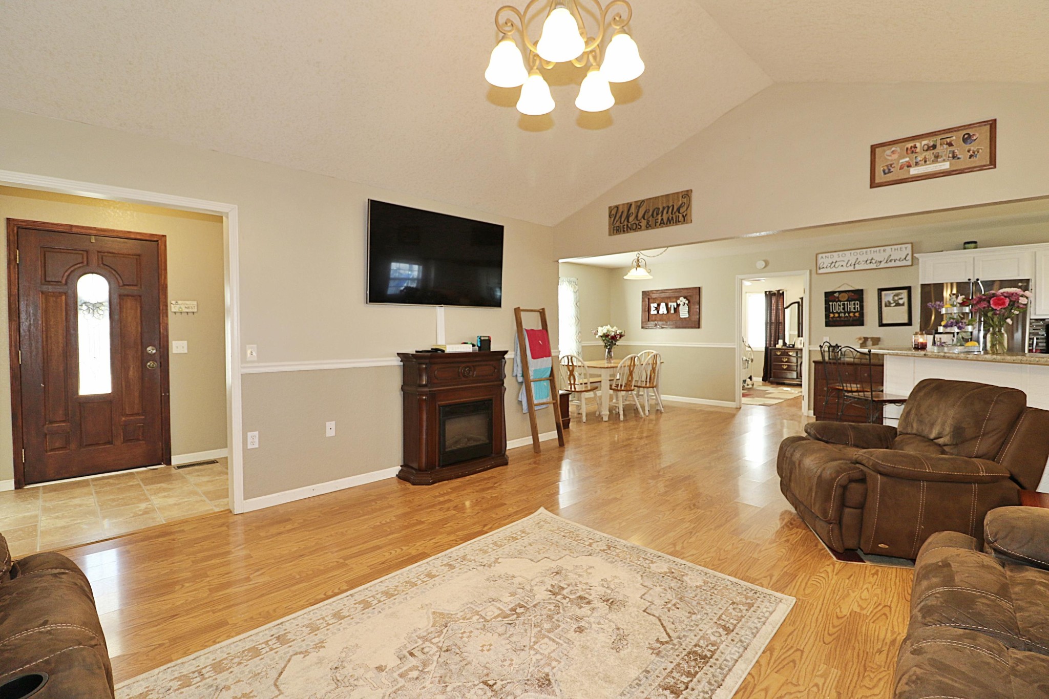 299 Lafayette Street Oneida, TN 37841 - Photo 3 of 26 Gallery Image 3