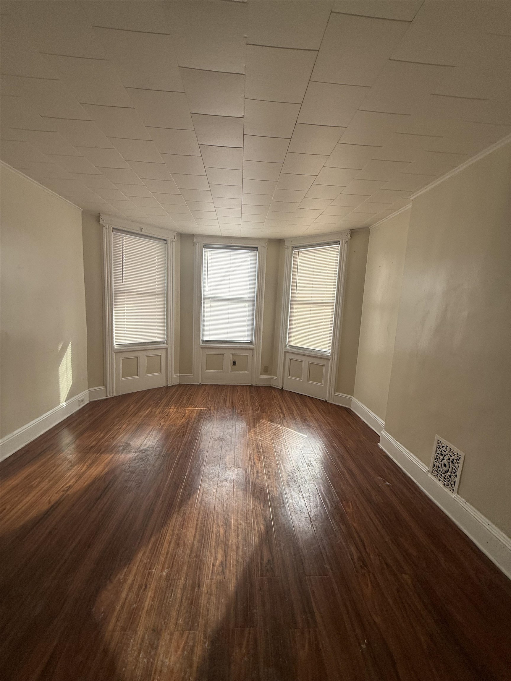 71 Rutgers Avenue Jersey City, NJ 07305 - Photo 2 of 11