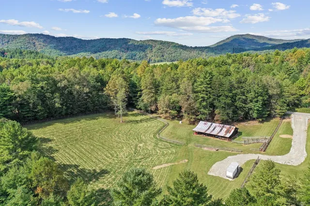 $2,399,000 | 167 Halls Hidden Cove, Suches, GA 30572