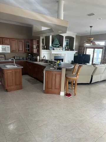 $4,500 | 1405 South Riverside Drive, Edgewater, FL 32132