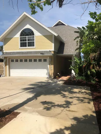 $4,500 | 1405 South Riverside Drive, Edgewater, FL 32132