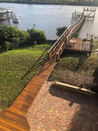 $4,500 | 1405 South Riverside Drive, Edgewater, FL 32132