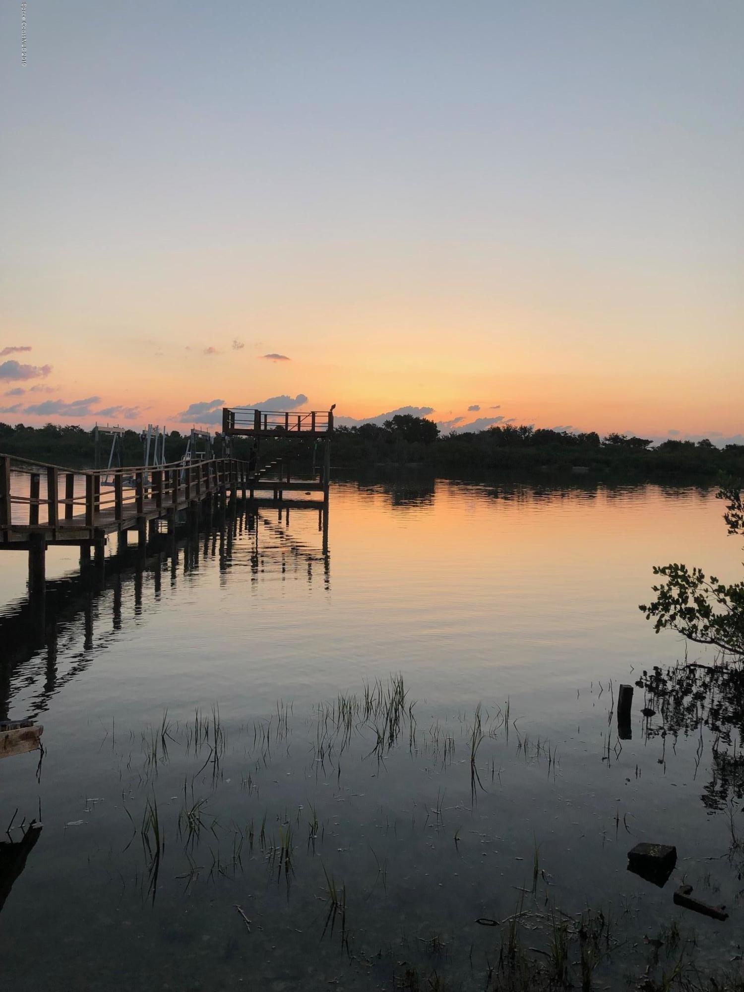 1405 South Riverside Drive Edgewater, FL 32132 - Photo 30 of 32 IMG_9047 (1)