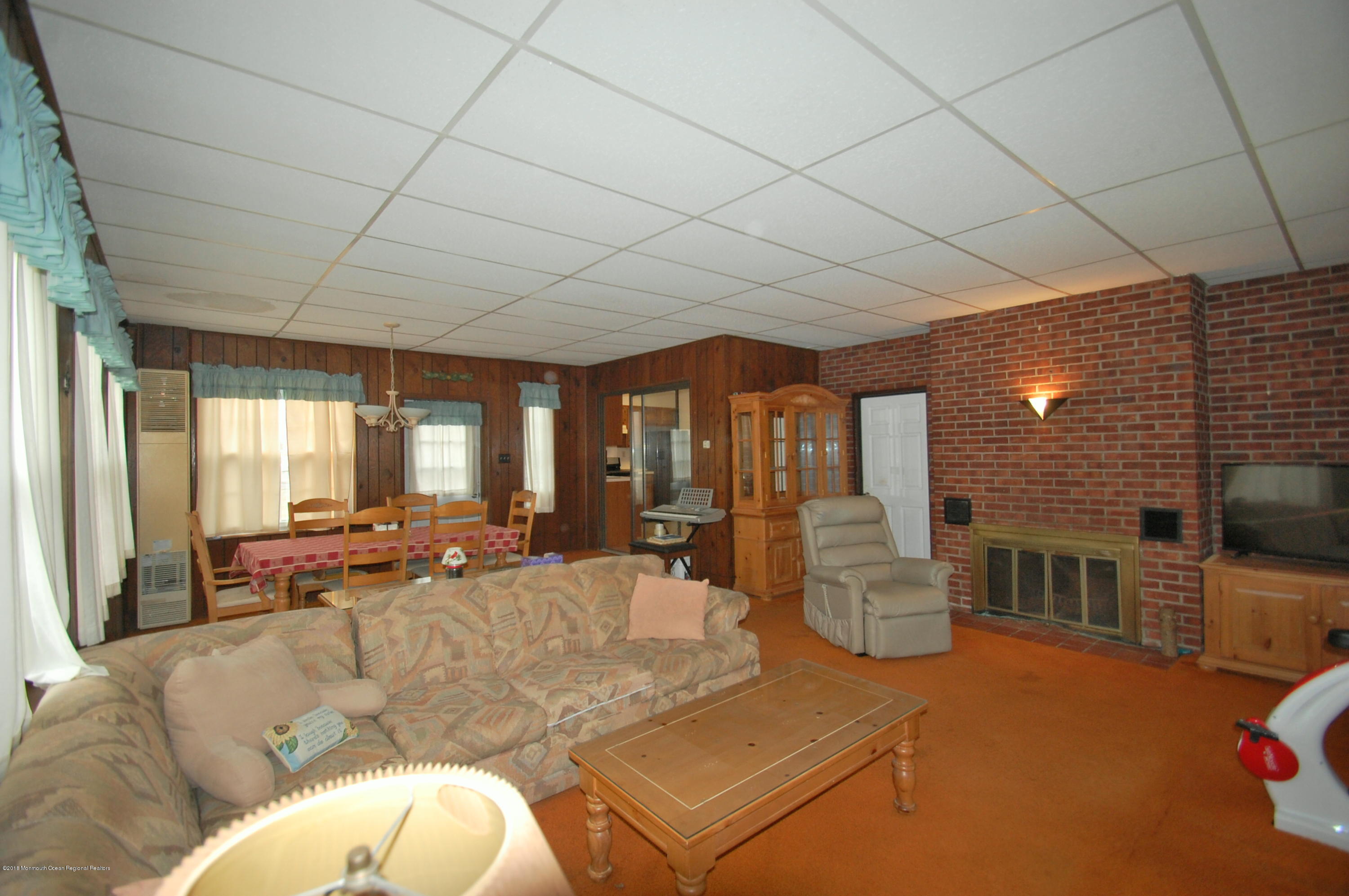 2 Farmdale Road Hazlet, NJ 07730 - Photo 12 of 21 CSC_0021