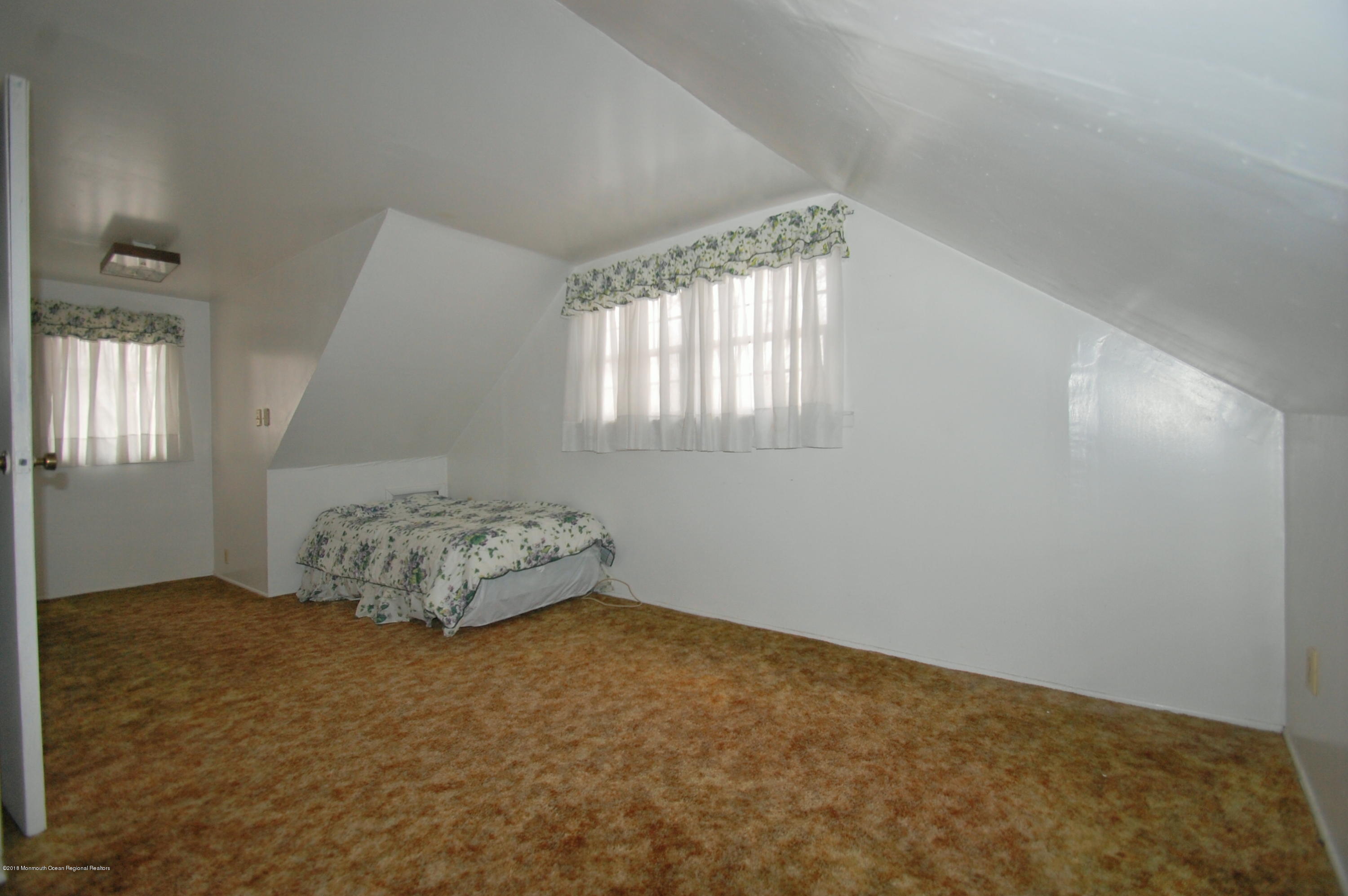 2 Farmdale Road Hazlet, NJ 07730 - Photo 19 of 21 CSC_0052