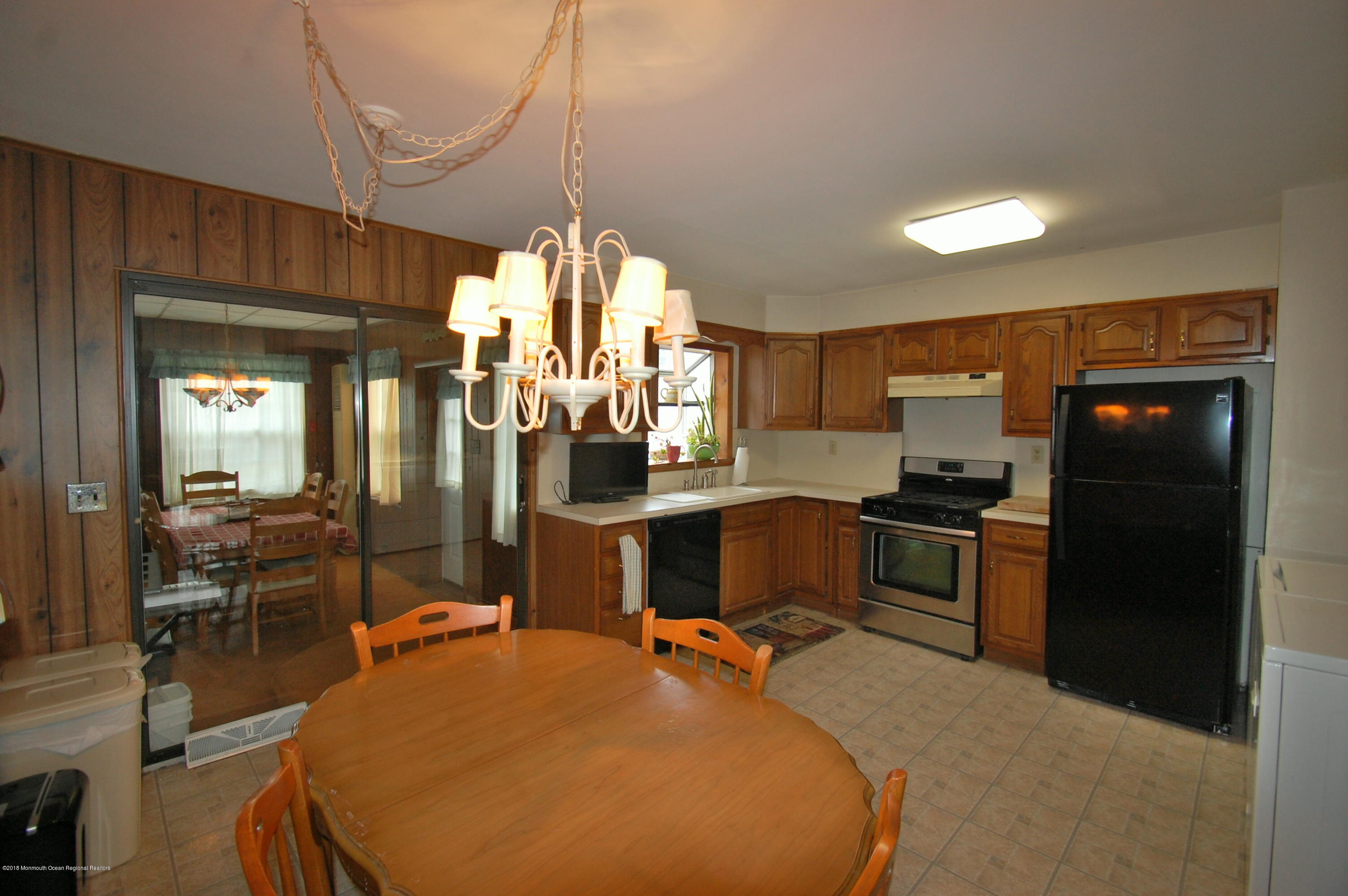 2 Farmdale Road Hazlet, NJ 07730 - Photo 7 of 21 CSC_0011