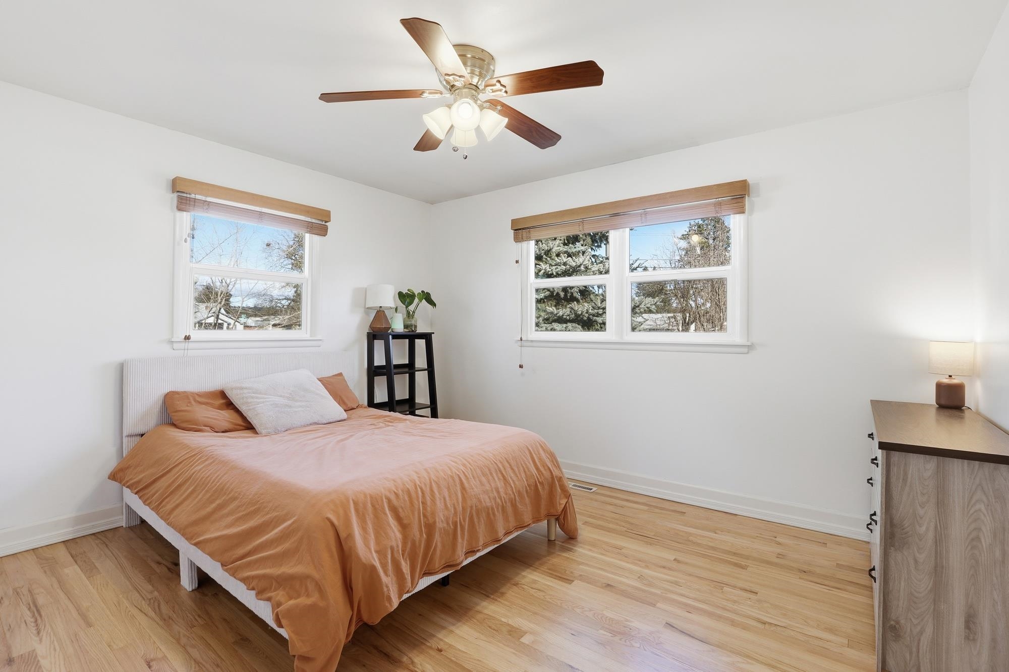 4511 North Rustle Street Spokane, WA 99205 - Photo 11 of 36