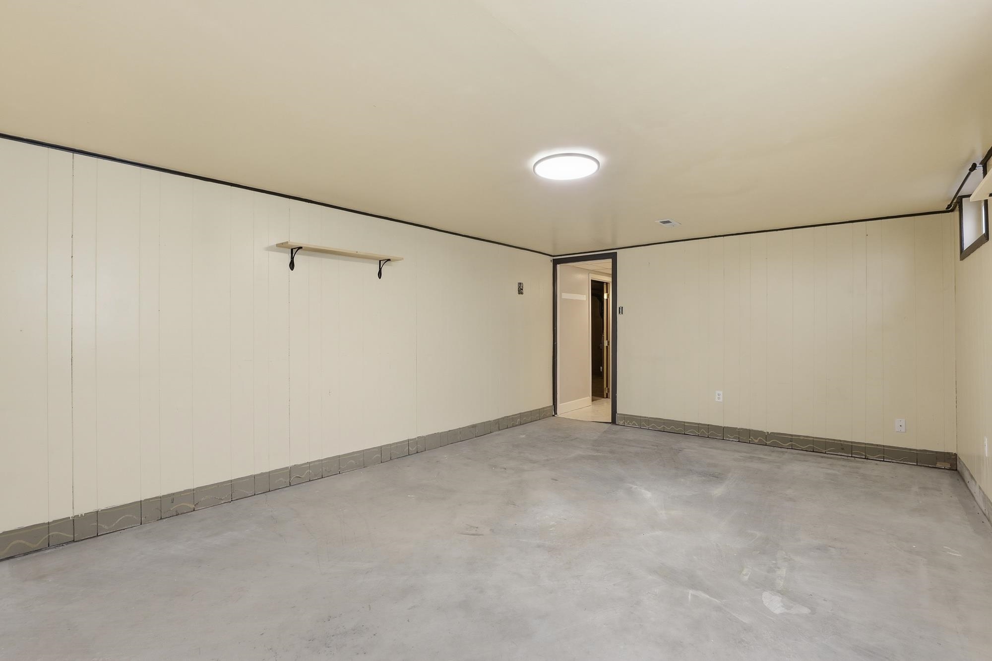 4511 North Rustle Street Spokane, WA 99205 - Photo 18 of 36