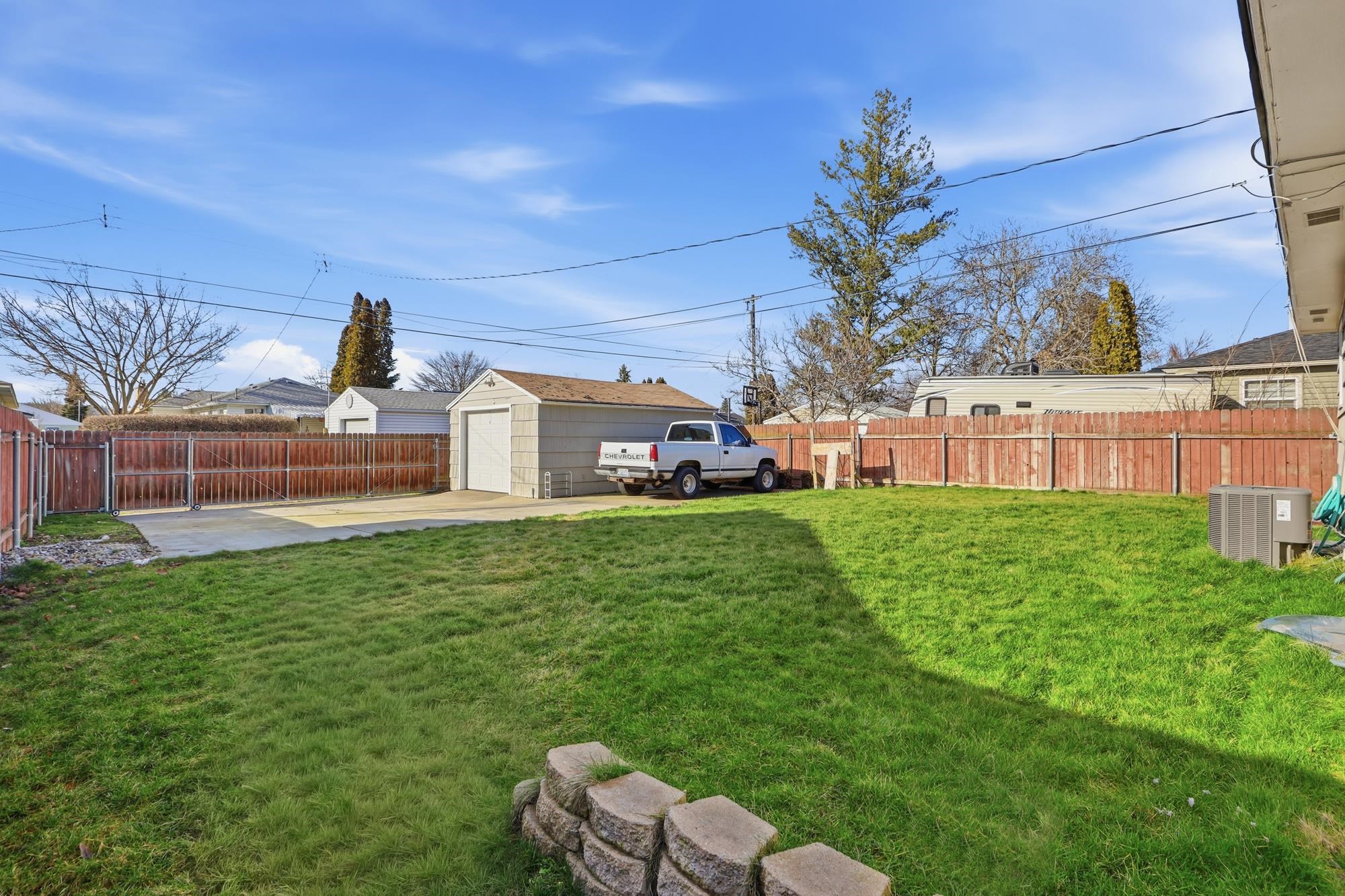 4511 North Rustle Street Spokane, WA 99205 - Photo 22 of 36