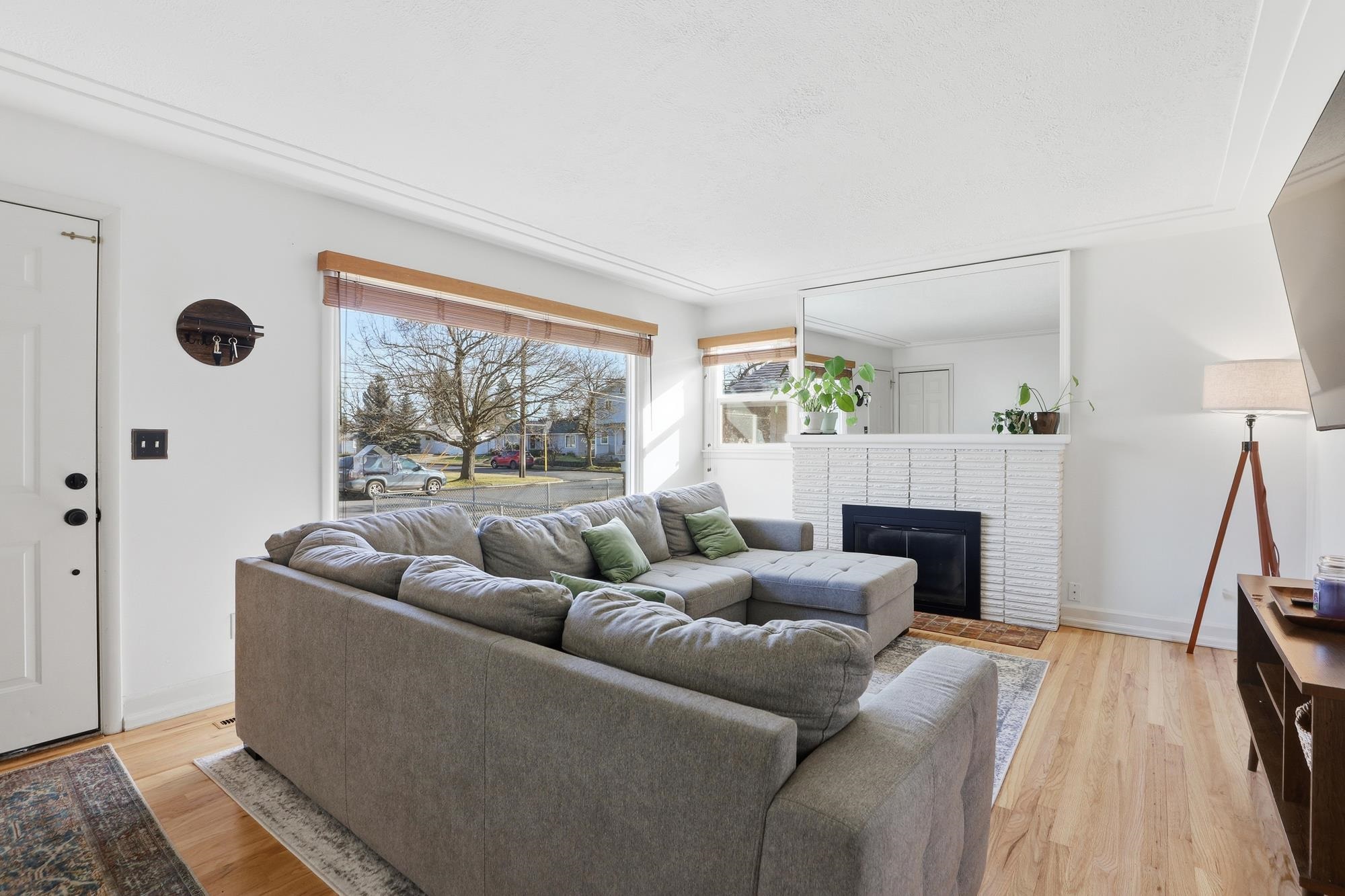 4511 North Rustle Street Spokane, WA 99205 - Photo 5 of 36