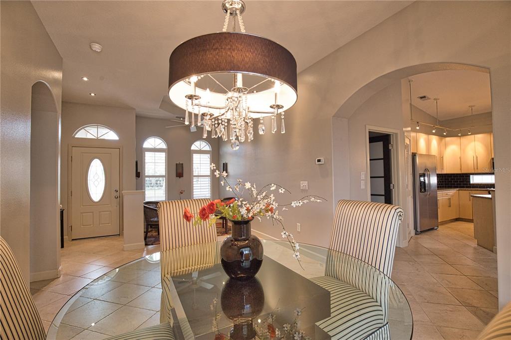 407 Rio Terra Venice, FL 34285 - Photo 6 of 35 Gallery Image 6