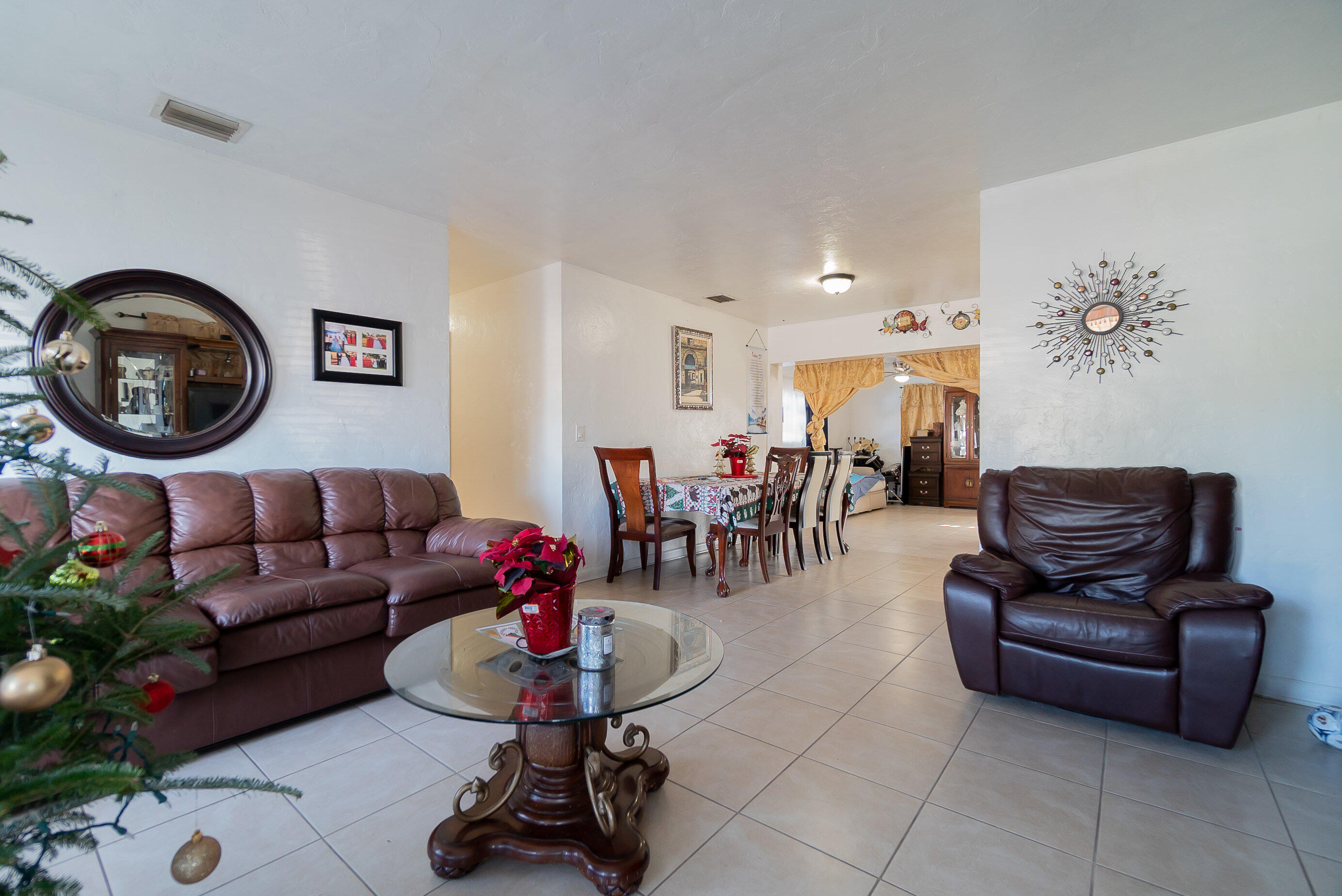 3608 Holiday Road Palm Beach Gardens, FL 33410 - Photo 3 of 30 003_dsc03241