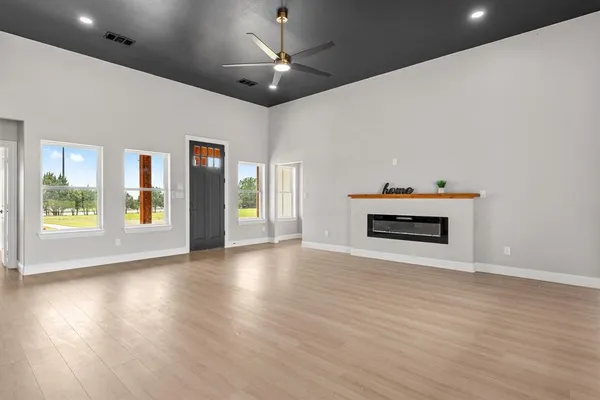 $4,000 | 3756 Interstate 30 Frontage Road, Greenville, TX 75402