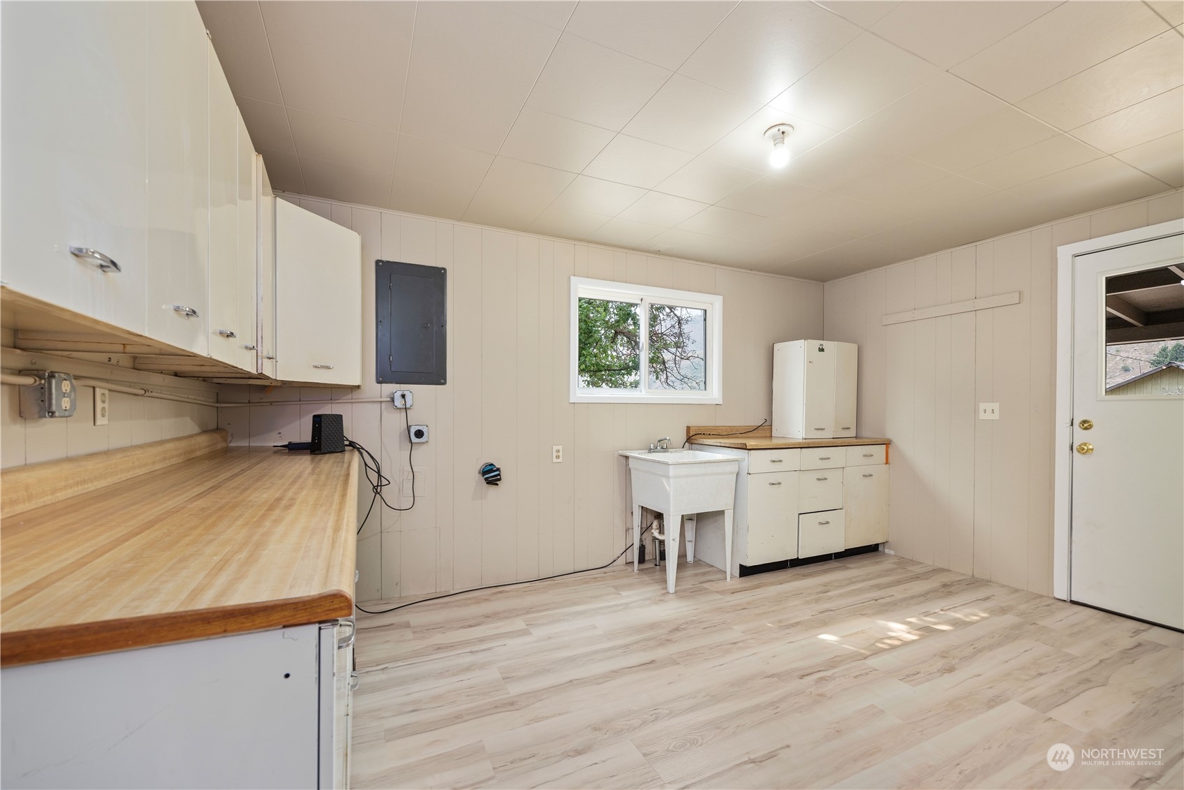12055 Entiat River Road Entiat, WA 98822 - Photo 18 of 40 Gallery Image 18