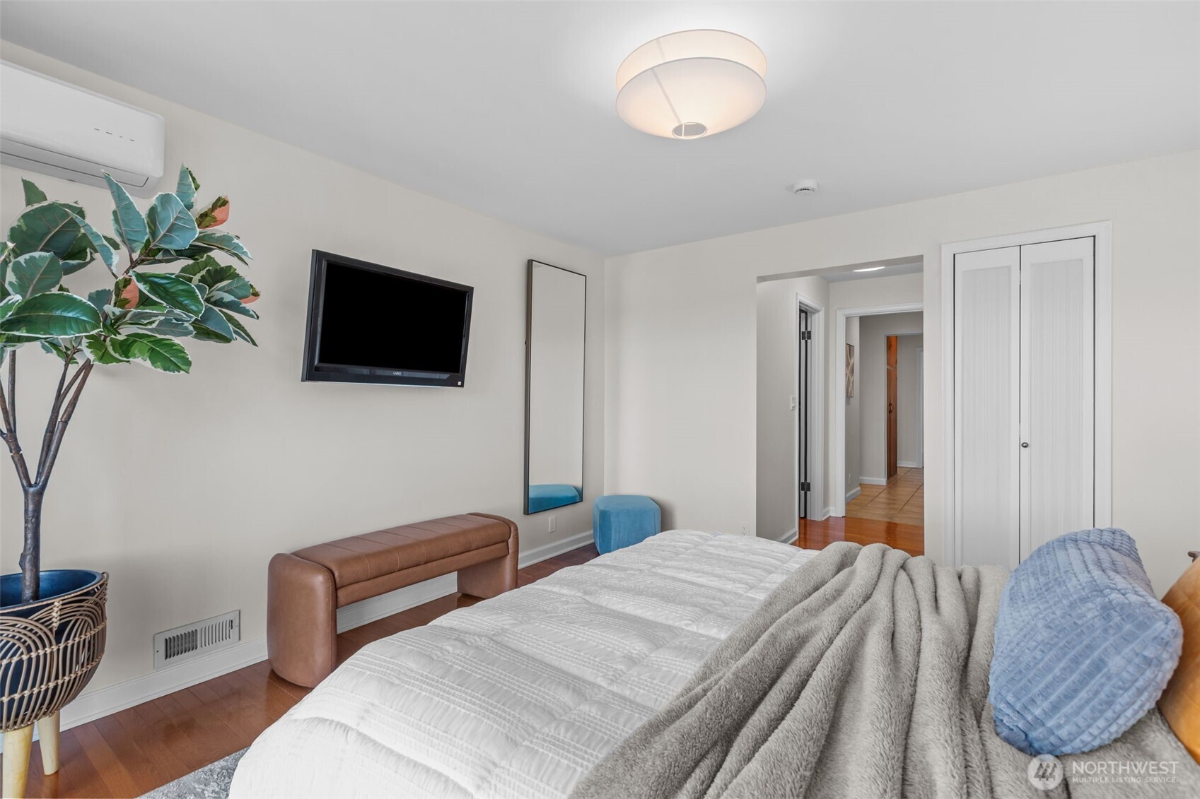 4105 Southwest 109th Street Seattle, WA 98146 - Photo 22 of 40