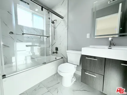 $4,700 | 23744 Hartland Street, West Hills, CA 91307