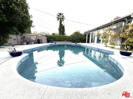 $4,700 | 23744 Hartland Street, West Hills, CA 91307