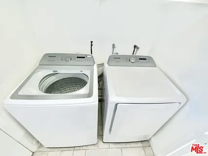 $4,700 | 23744 Hartland Street, West Hills, CA 91307