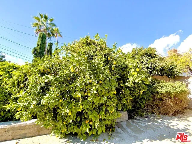 $4,700 | 23744 Hartland Street, West Hills, CA 91307