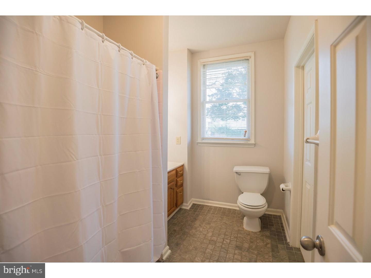 9606 State Rd. Philadelphia, PA 19114 - Photo 16 of 25 Gallery Image 16