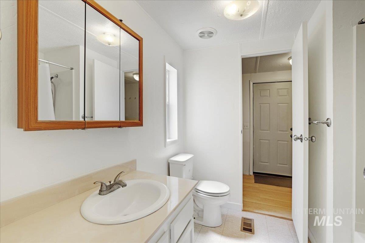 943 North 200 West Rupert, ID 83350 - Photo 20 of 35