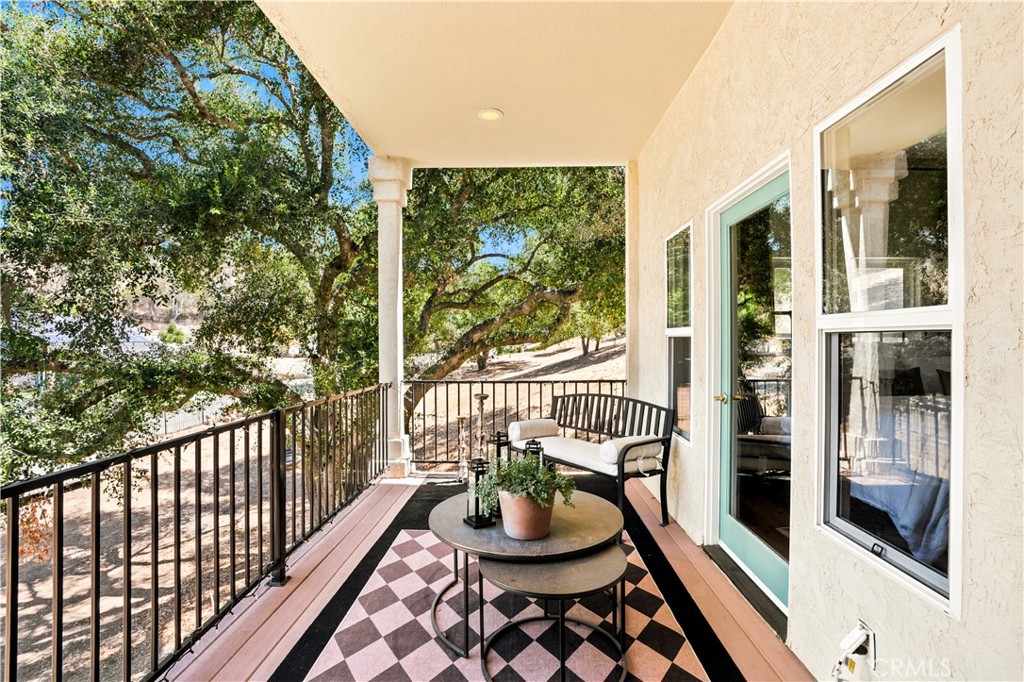 2424 Gird Road Fallbrook, CA 92028 - Photo 34 of 75 BALCONY OFF ENTRY LEVEL DINING/BED