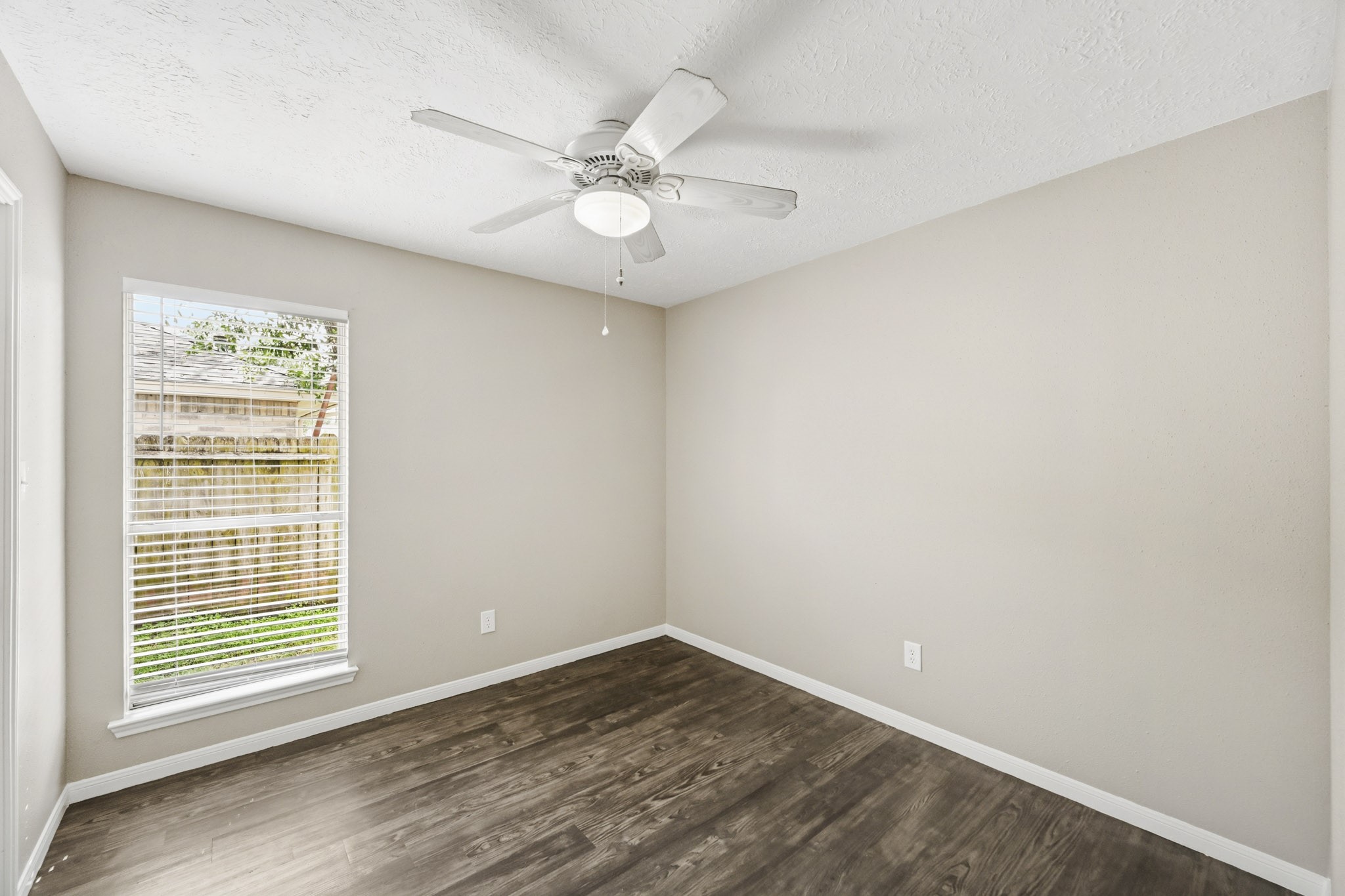 5202 Roserock Lane Spring, TX 77379 - Photo 11 of 17