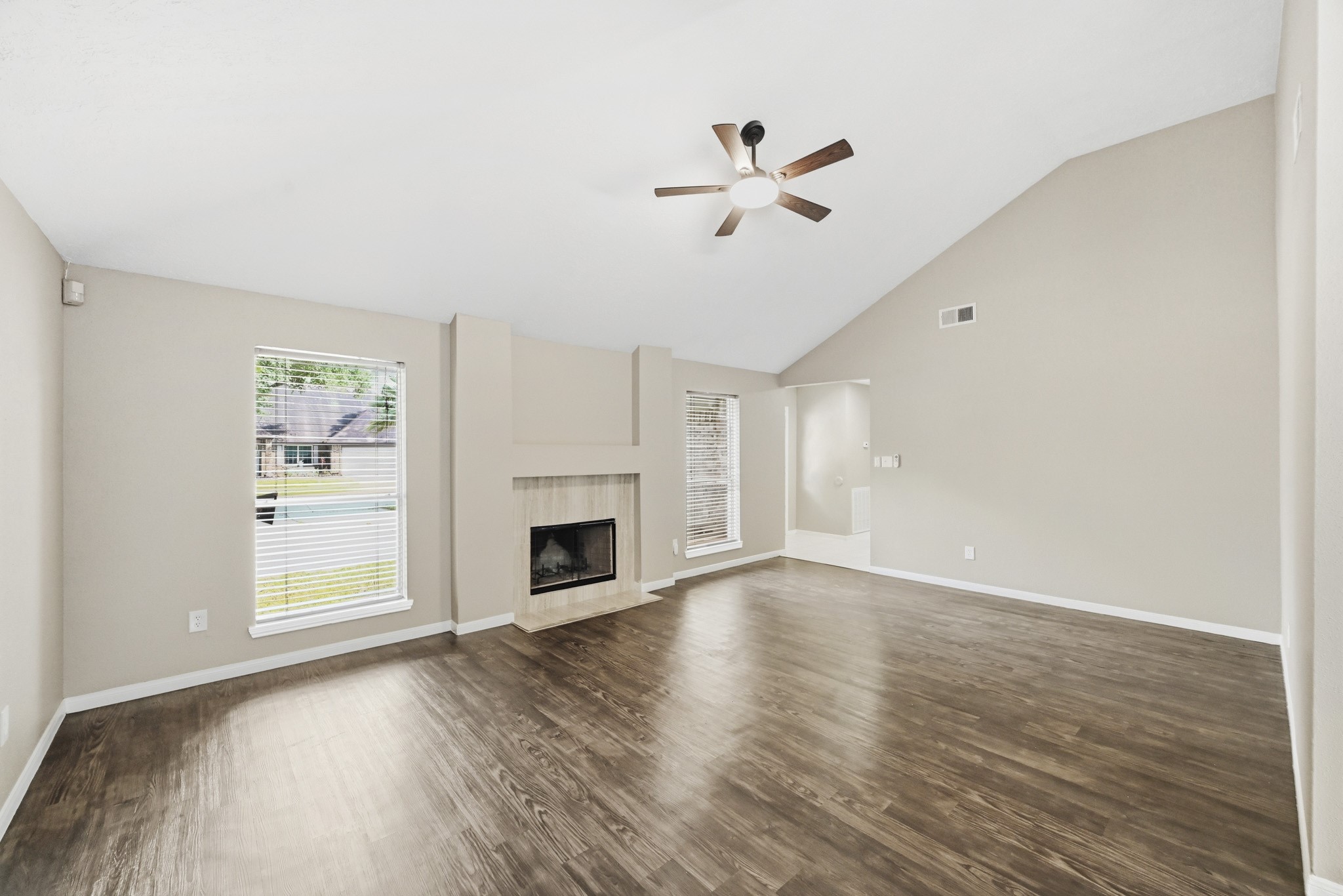 5202 Roserock Lane Spring, TX 77379 - Photo 3 of 17