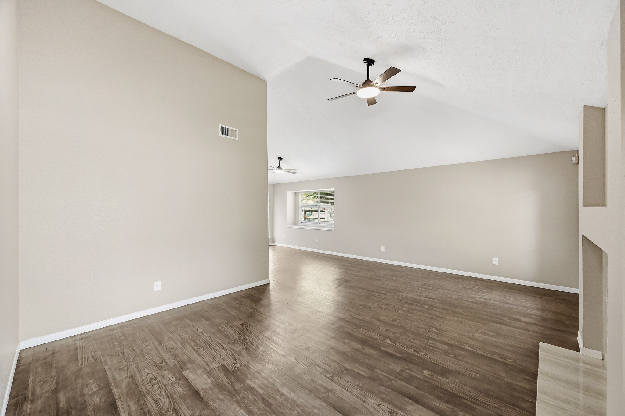 5202 Roserock Lane Spring, TX 77379 - Photo 8 of 17