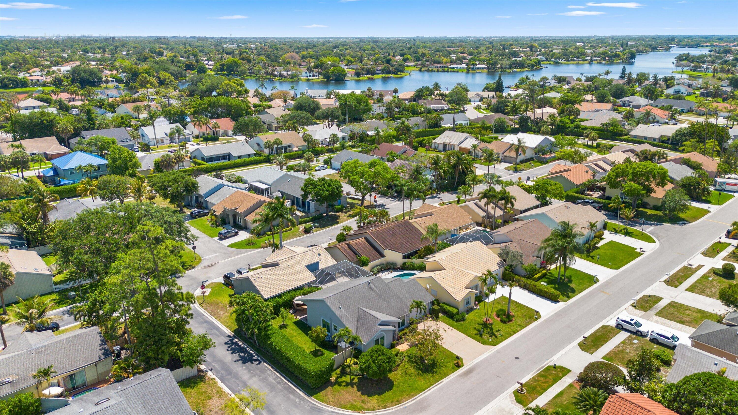 1110 Aviary Road Wellington, FL 33414 - Photo 47 of 51 aerial