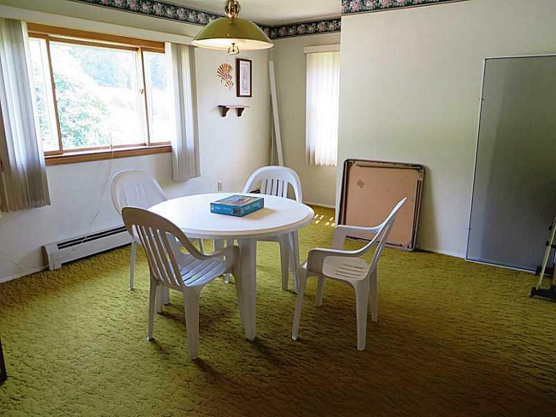 719 Story Road Slickville, PA 15684 - Photo 5 of 15 Dining Room.